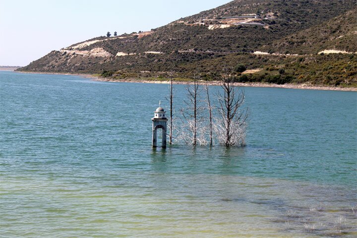 Кипр - Водохранилище за Лимасолом