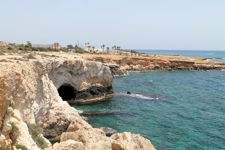 Кипр - Айнапа город счастливых топлес