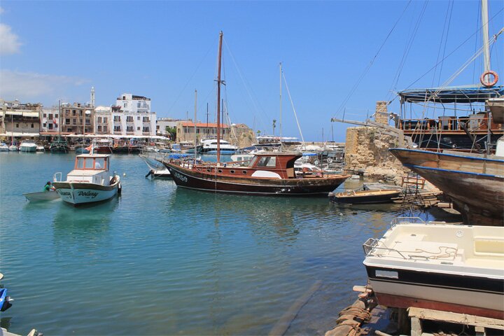 Северный Кипр - морской порт Кирения