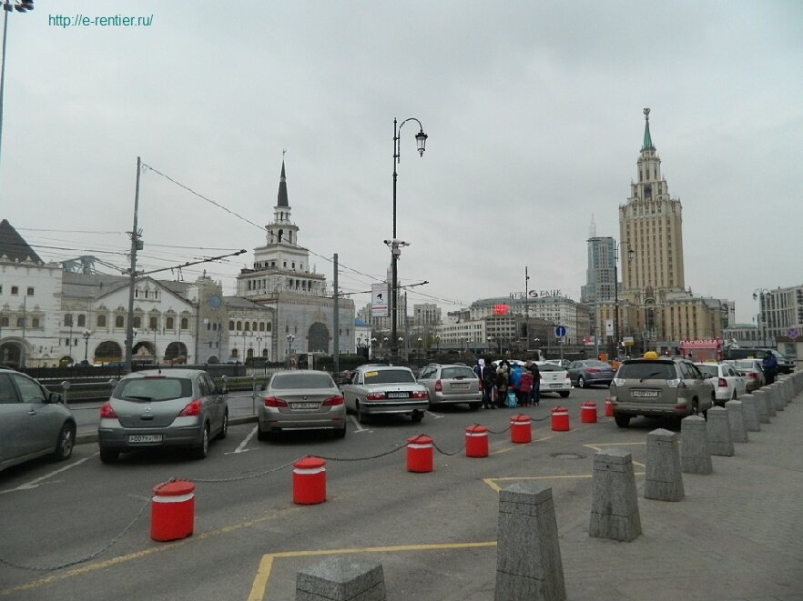 Москва - Комсомольская площадь - площадь трех вокзалов